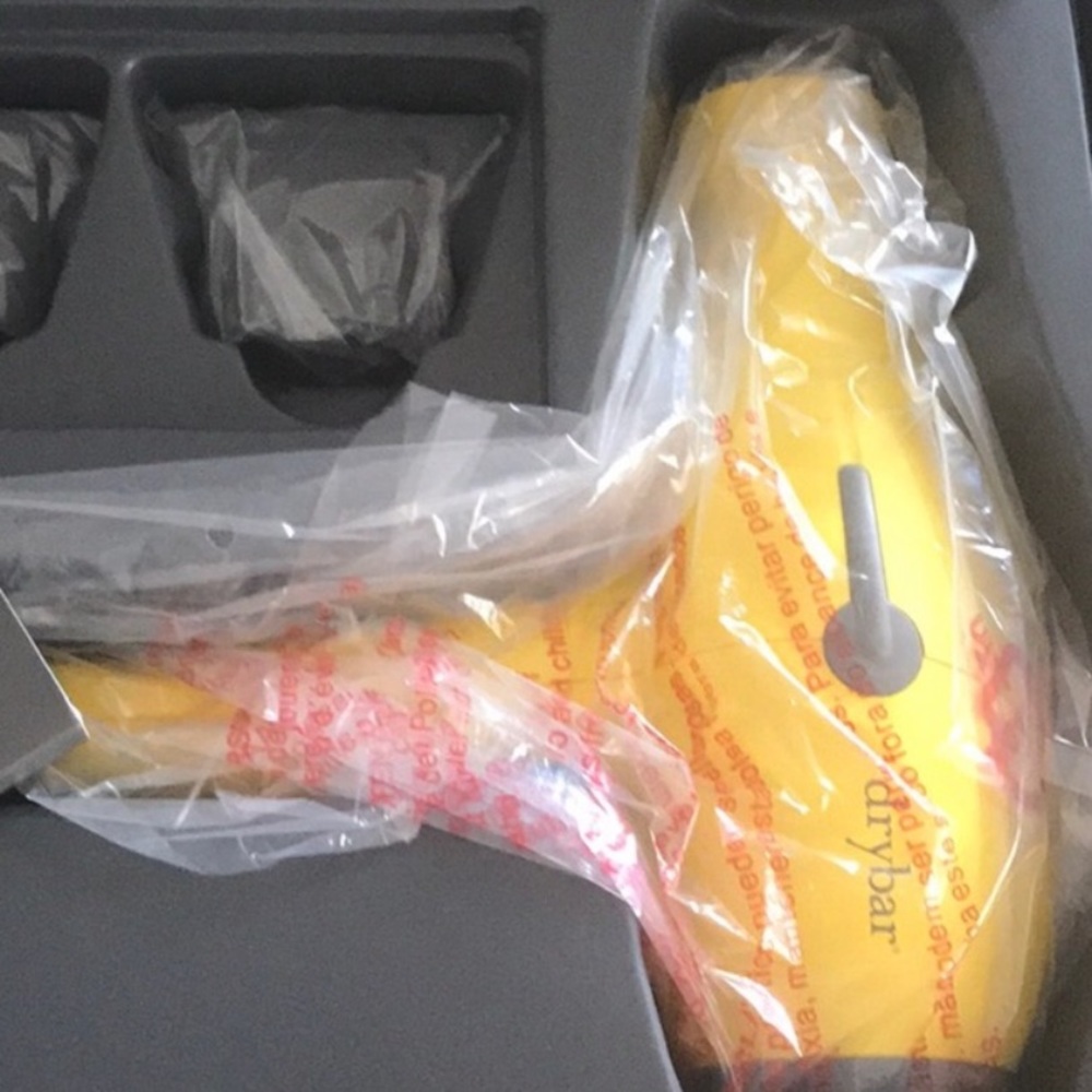 Drybar Buttercup blow dryer
